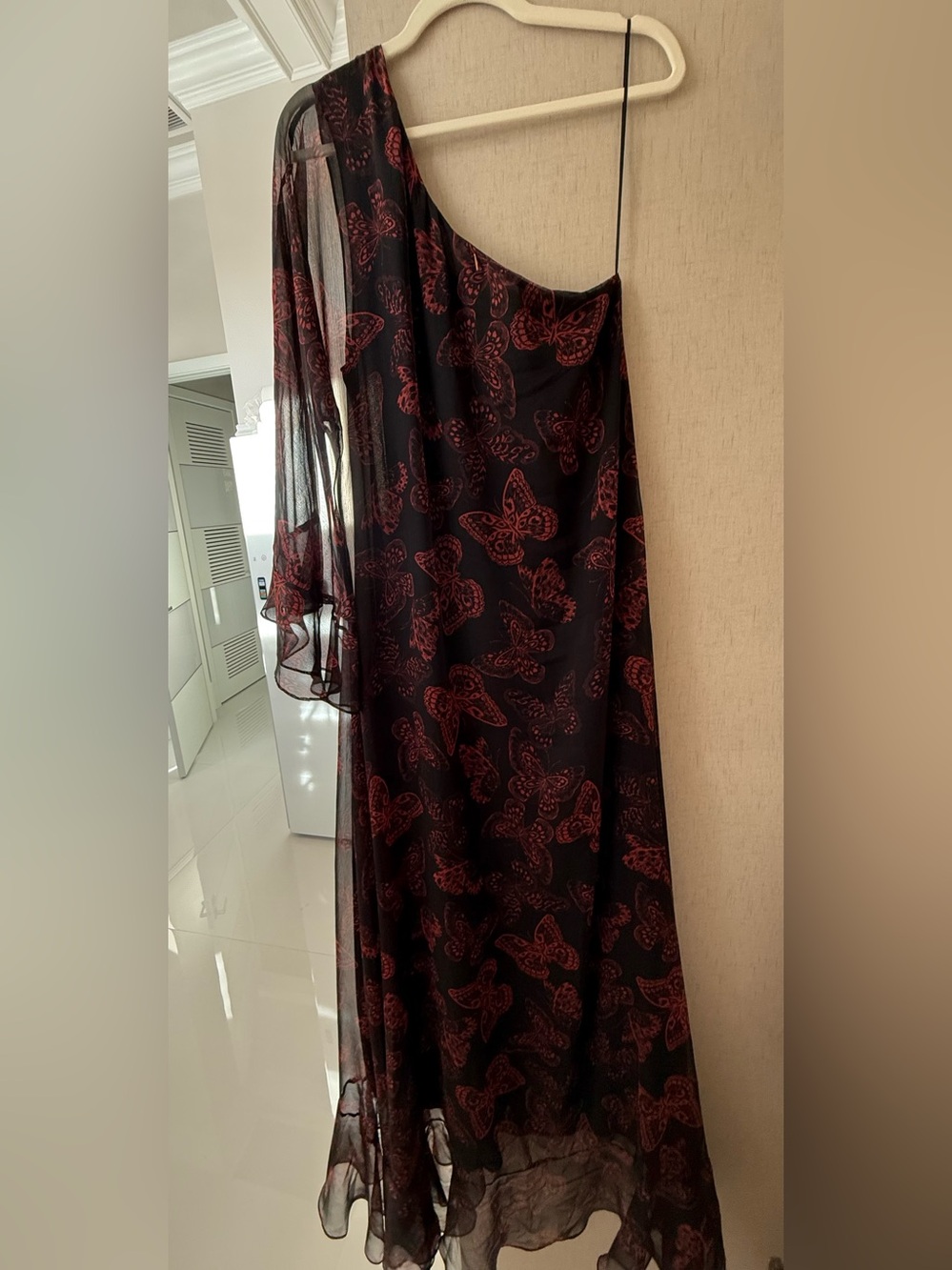 Misa Los Angeles Black Sheer One-Shoulder Paisley Maxi Dress - Picture 2 of 4